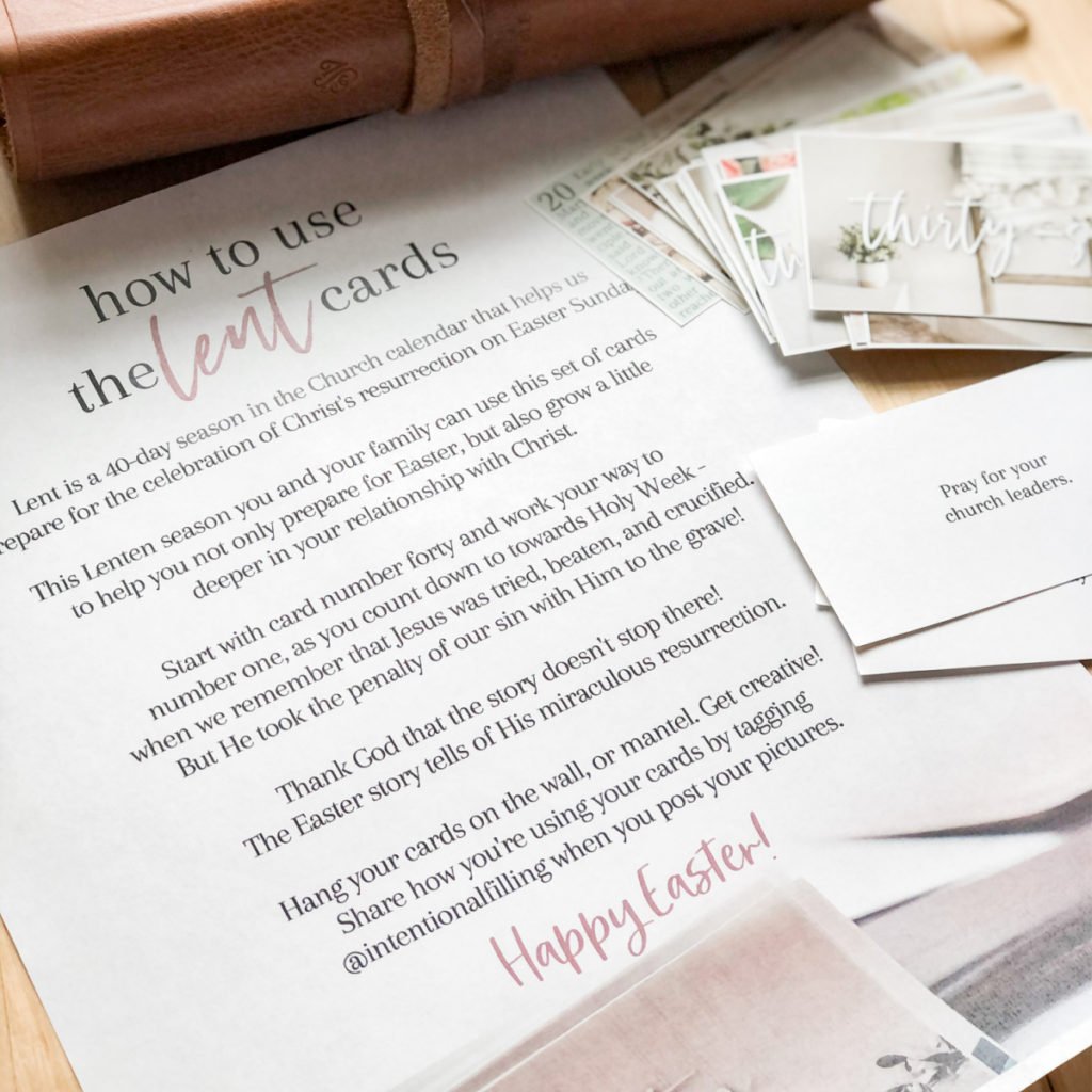 Celebrating Advent Cards - 40-double-sided cards to help you connect with God this Lenten season | intentionalfilling.com